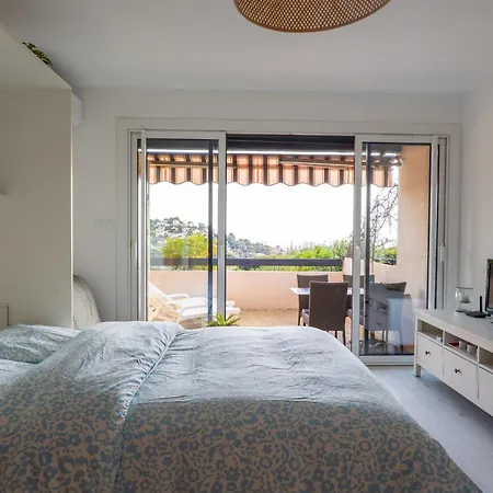 アパート Cala Nova ボルム・レ・ミモザ